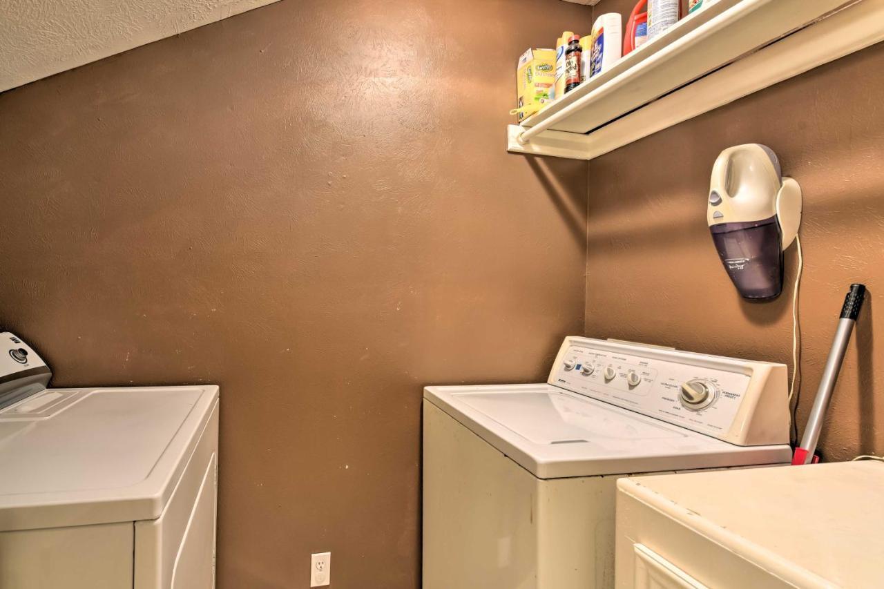 Quiet Lake Conroe Townhome With 2 Boat Slips! Willis Экстерьер фото
