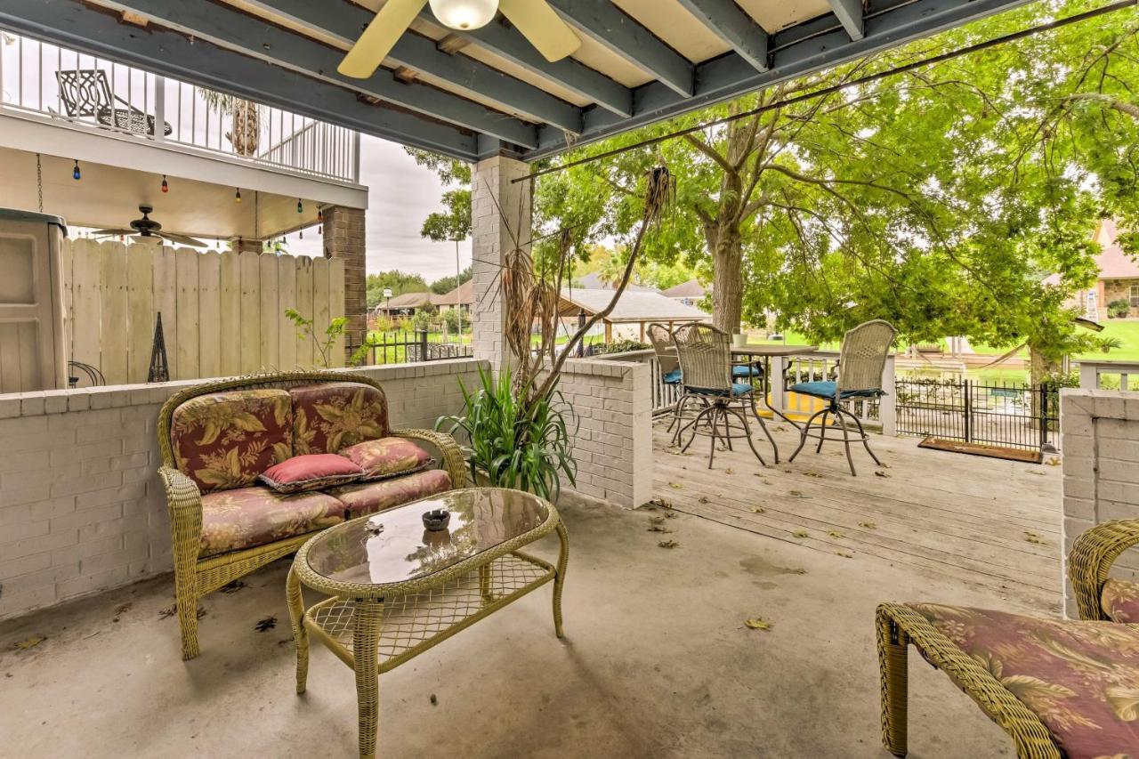 Quiet Lake Conroe Townhome With 2 Boat Slips! Willis Экстерьер фото