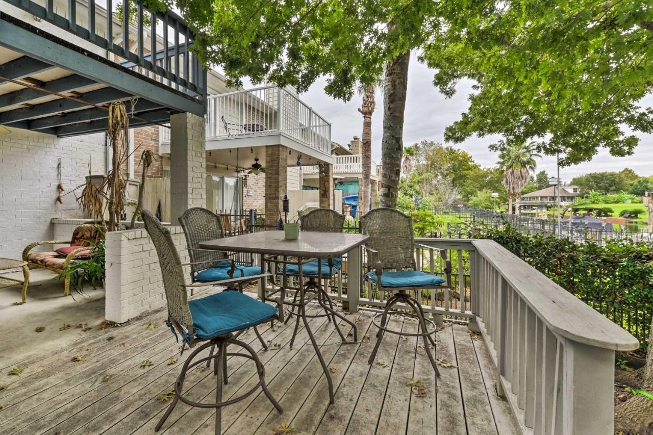 Quiet Lake Conroe Townhome With 2 Boat Slips! Willis Экстерьер фото